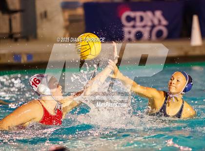 Thumbnail 2 in Mater Dei vs Newport Harbor (Bill Barnett Holiday Cup) photogallery.