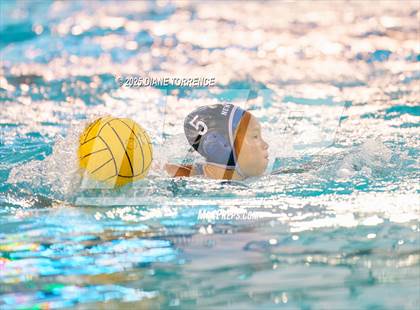Thumbnail 1 in Mater Dei vs Newport Harbor (Bill Barnett Holiday Cup) photogallery.