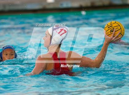 Thumbnail 2 in Mater Dei vs Newport Harbor (Bill Barnett Holiday Cup) photogallery.