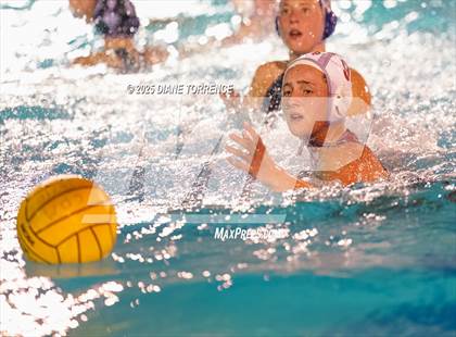 Thumbnail 2 in Mater Dei vs Newport Harbor (Bill Barnett Holiday Cup) photogallery.