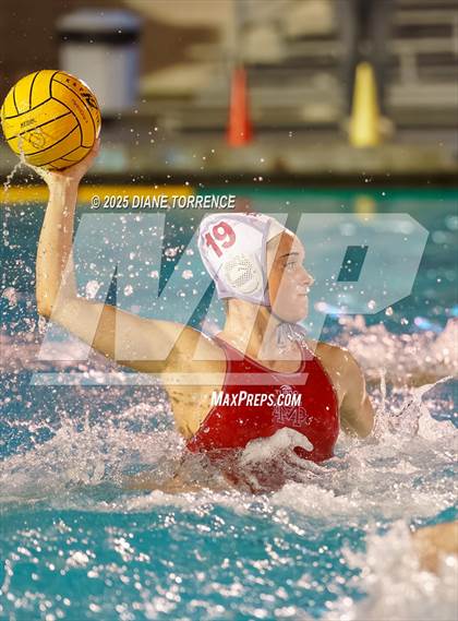 Thumbnail 3 in Mater Dei vs Newport Harbor (Bill Barnett Holiday Cup) photogallery.