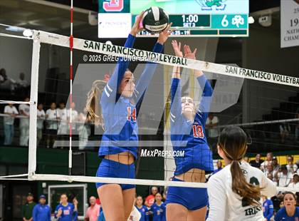 Thumbnail 1 in JV: Sacred Heart Cathedral Preparatory vs. St. Ignatius College Preparatory (Bruce-Mahoney) photogallery.