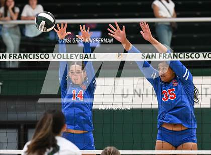 Thumbnail 1 in JV: Sacred Heart Cathedral Preparatory vs. St. Ignatius College Preparatory (Bruce-Mahoney) photogallery.