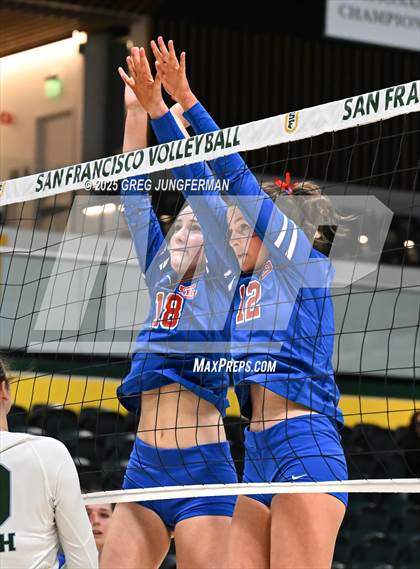 Thumbnail 3 in JV: Sacred Heart Cathedral Preparatory vs. St. Ignatius College Preparatory (Bruce-Mahoney) photogallery.
