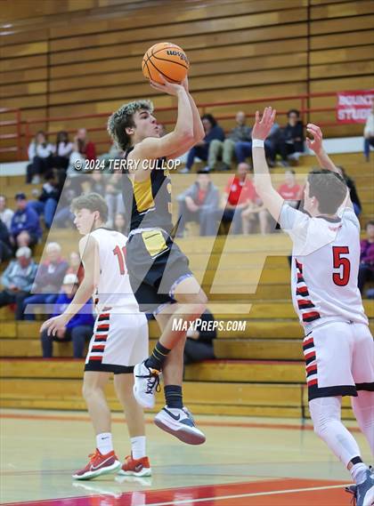 Thumbnail 3 in Roy @ Bountiful photogallery.