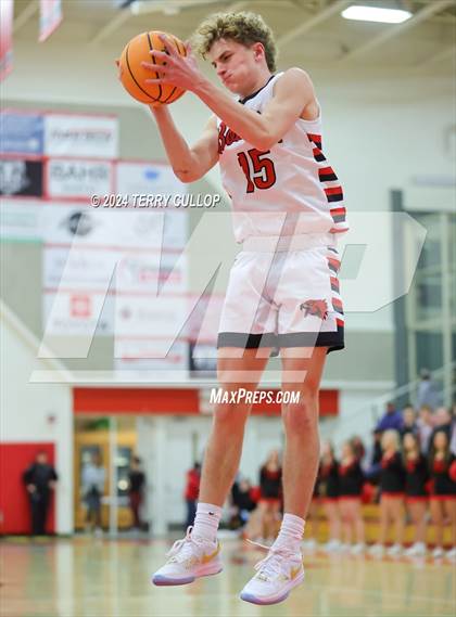 Thumbnail 3 in Roy @ Bountiful photogallery.