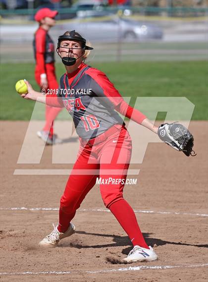Thumbnail 3 in Montville @ Norwich Free Academy photogallery.