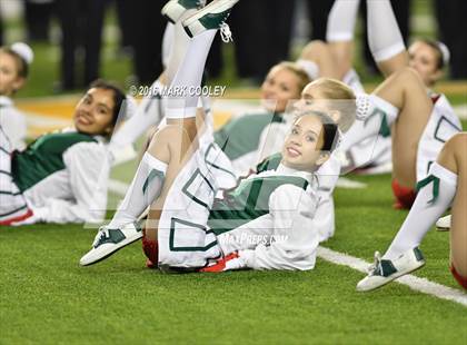Thumbnail 3 in The Woodlands vs. Bowie (UIL 6A Regional Playoff) photogallery.