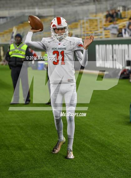 Thumbnail 1 in The Woodlands vs. Bowie (UIL 6A Regional Playoff) photogallery.