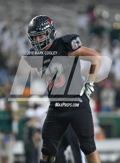 Thumbnail 1 in The Woodlands vs. Bowie (UIL 6A Regional Playoff) photogallery.