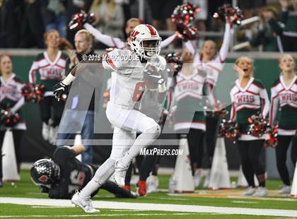 Thumbnail 2 in The Woodlands vs. Bowie (UIL 6A Regional Playoff) photogallery.