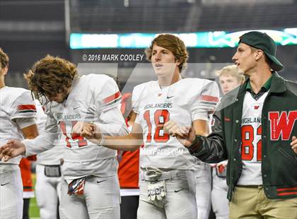 Thumbnail 2 in The Woodlands vs. Bowie (UIL 6A Regional Playoff) photogallery.