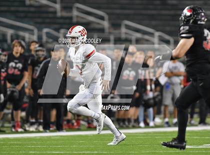 Thumbnail 2 in The Woodlands vs. Bowie (UIL 6A Regional Playoff) photogallery.