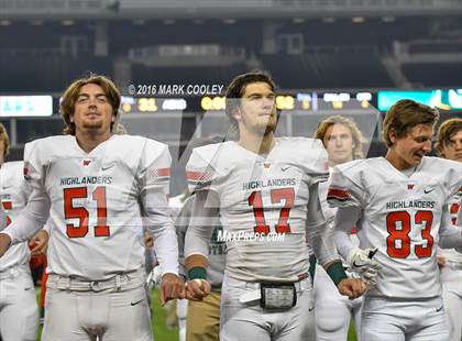 Thumbnail 1 in The Woodlands vs. Bowie (UIL 6A Regional Playoff) photogallery.