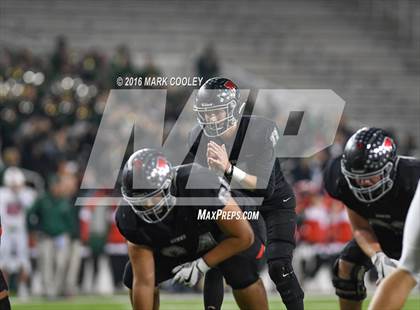 Thumbnail 1 in The Woodlands vs. Bowie (UIL 6A Regional Playoff) photogallery.