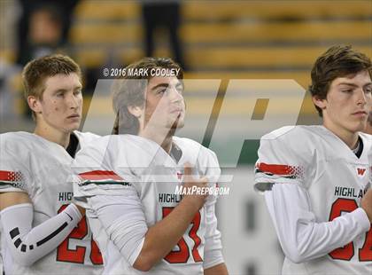 Thumbnail 2 in The Woodlands vs. Bowie (UIL 6A Regional Playoff) photogallery.