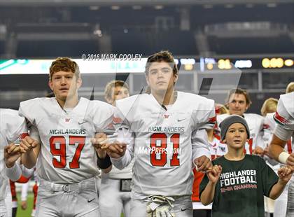 Thumbnail 2 in The Woodlands vs. Bowie (UIL 6A Regional Playoff) photogallery.