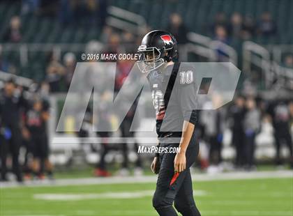 Thumbnail 3 in The Woodlands vs. Bowie (UIL 6A Regional Playoff) photogallery.