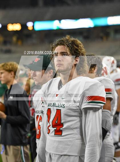 Thumbnail 1 in The Woodlands vs. Bowie (UIL 6A Regional Playoff) photogallery.
