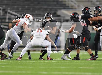 Thumbnail 1 in The Woodlands vs. Bowie (UIL 6A Regional Playoff) photogallery.
