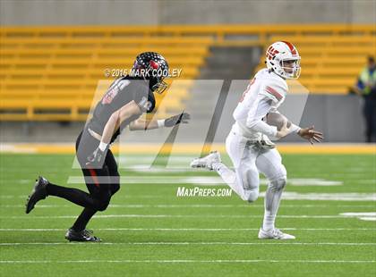 Thumbnail 1 in The Woodlands vs. Bowie (UIL 6A Regional Playoff) photogallery.