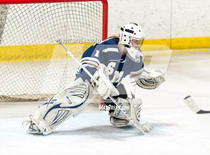 Thumbnail 3 in St. Mary's vs. Needham (MIAA Division 1 Quarterfinal) photogallery.