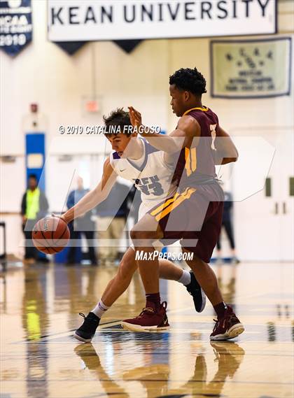 Thumbnail 3 in Christ the King vs  Rumson-Fair Haven (Metro Classic) photogallery.