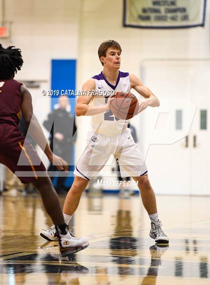 Thumbnail 1 in Christ the King vs  Rumson-Fair Haven (Metro Classic) photogallery.