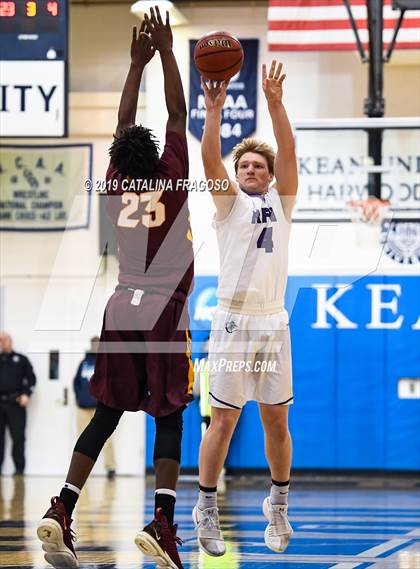 Thumbnail 1 in Christ the King vs  Rumson-Fair Haven (Metro Classic) photogallery.