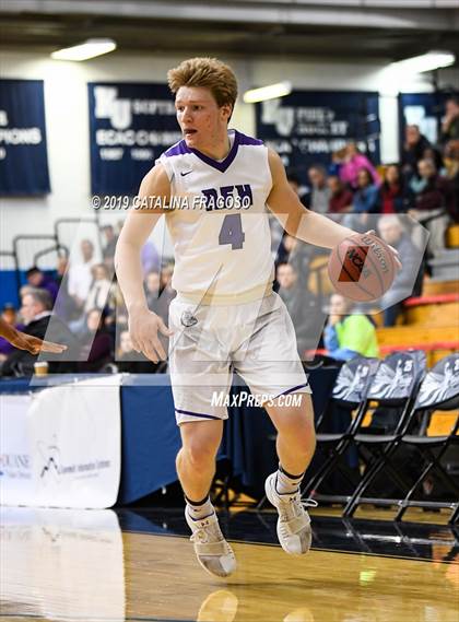 Thumbnail 2 in Christ the King vs  Rumson-Fair Haven (Metro Classic) photogallery.