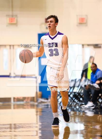Thumbnail 3 in Christ the King vs  Rumson-Fair Haven (Metro Classic) photogallery.