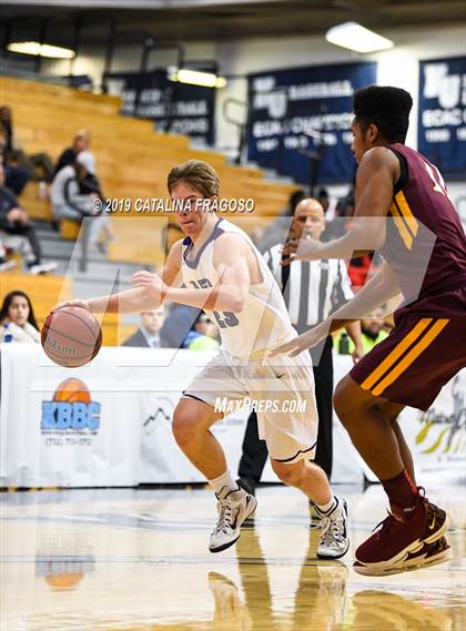 Thumbnail 1 in Christ the King vs  Rumson-Fair Haven (Metro Classic) photogallery.