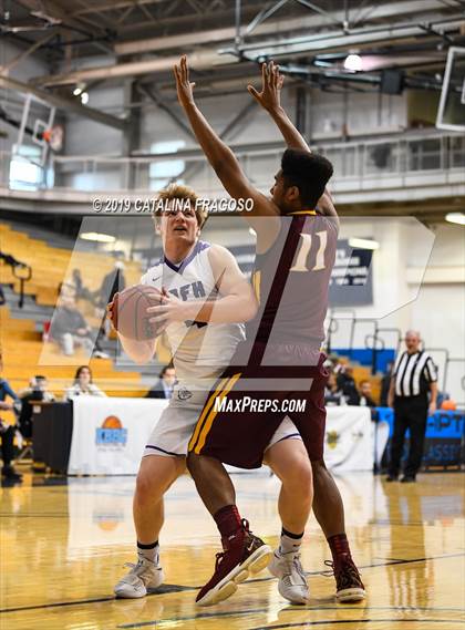 Thumbnail 2 in Christ the King vs  Rumson-Fair Haven (Metro Classic) photogallery.