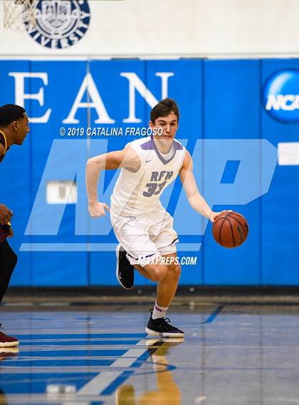 Thumbnail 3 in Christ the King vs  Rumson-Fair Haven (Metro Classic) photogallery.