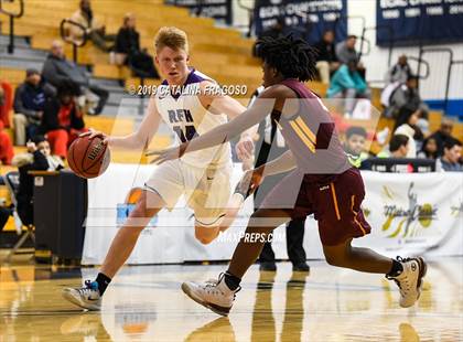 Thumbnail 3 in Christ the King vs  Rumson-Fair Haven (Metro Classic) photogallery.