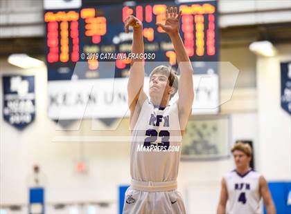 Thumbnail 2 in Christ the King vs  Rumson-Fair Haven (Metro Classic) photogallery.