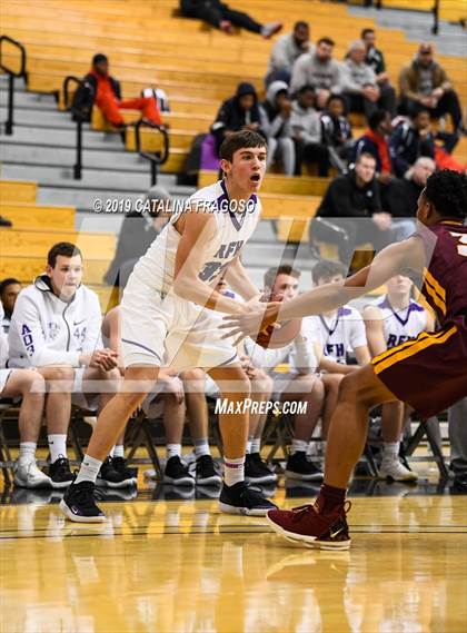Thumbnail 2 in Christ the King vs  Rumson-Fair Haven (Metro Classic) photogallery.
