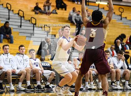Thumbnail 1 in Christ the King vs  Rumson-Fair Haven (Metro Classic) photogallery.