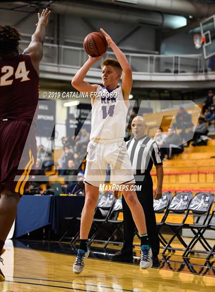 Thumbnail 1 in Christ the King vs  Rumson-Fair Haven (Metro Classic) photogallery.