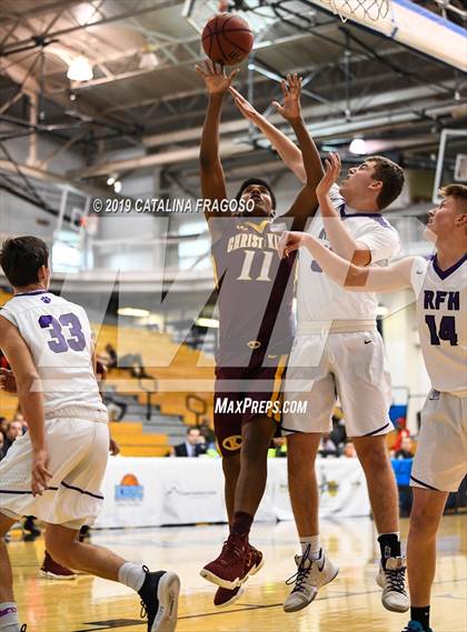 Thumbnail 3 in Christ the King vs  Rumson-Fair Haven (Metro Classic) photogallery.