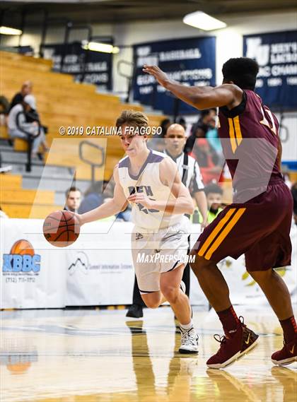 Thumbnail 3 in Christ the King vs  Rumson-Fair Haven (Metro Classic) photogallery.