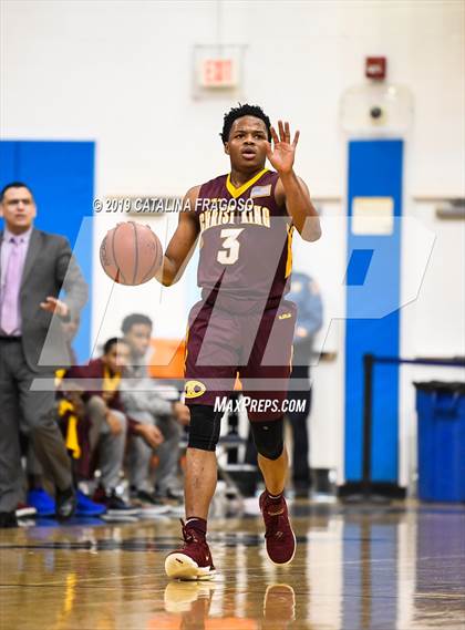 Thumbnail 3 in Christ the King vs  Rumson-Fair Haven (Metro Classic) photogallery.