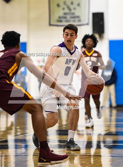 Thumbnail 2 in Christ the King vs  Rumson-Fair Haven (Metro Classic) photogallery.
