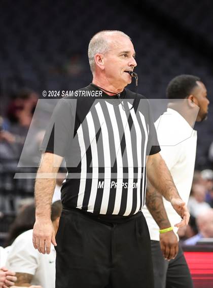 Thumbnail 3 in Del Oro vs. Vanden (CIF SJS Division 2 Final) photogallery.