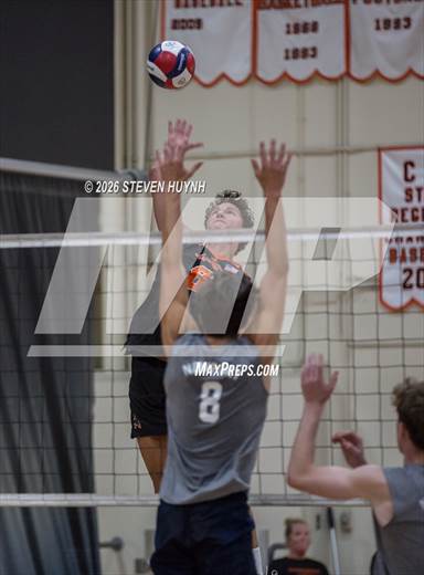 Newport Harbor vs Huntington Beach (CIF Division 1 Round 1)