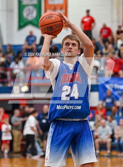 Thumbnail 3 in Indiana All-Stars (Juniors vs Seniors)  photogallery.