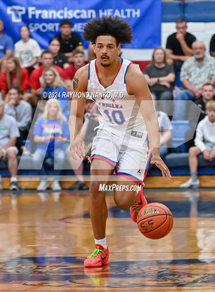 Thumbnail 3 in Indiana All-Stars (Juniors vs Seniors)  photogallery.