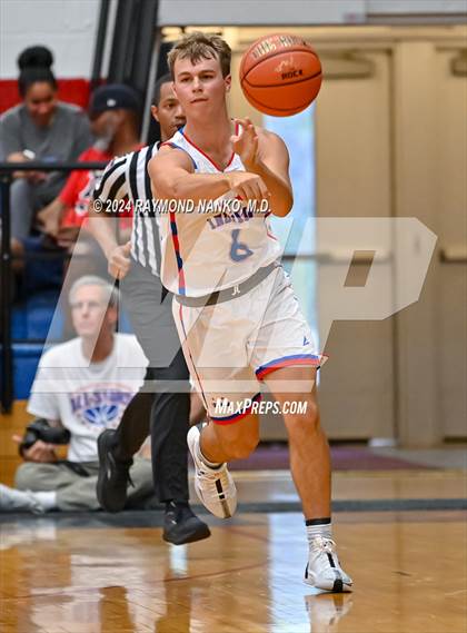 Thumbnail 1 in Indiana All-Stars (Juniors vs Seniors)  photogallery.