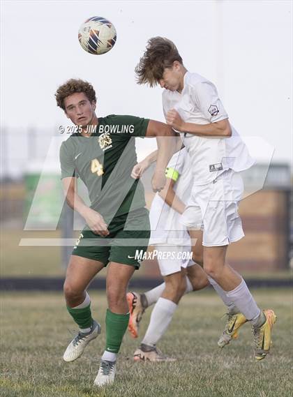 Thumbnail 2 in Oakwood/Catlin @ St. Thomas More photogallery.