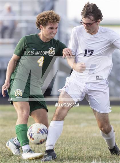 Thumbnail 3 in Oakwood/Catlin @ St. Thomas More photogallery.